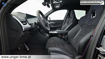 BMW IX1 XDrive30 — photo 40