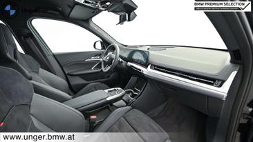 BMW IX1 XDrive30 — photo 44