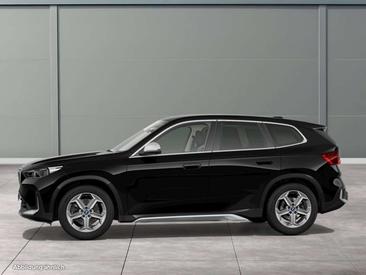 BMW IX1 XDrive30 — photo 5