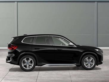 BMW IX1 XDrive30 — photo 8