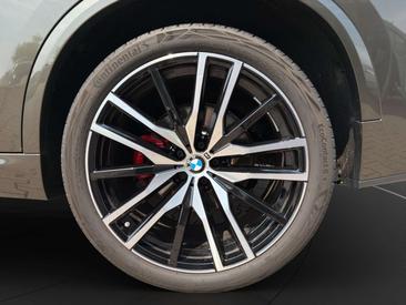 BMW X5 XDrive40i — photo 11