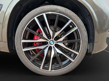 BMW X5 XDrive40i — photo 12
