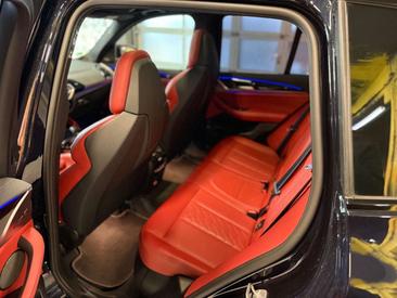 BMW X3 M Competition — photo 14