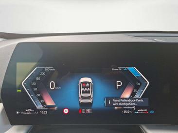 BMW X1 SDrive20i — photo 8