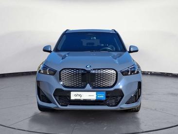 BMW IX1 XDrive30 — photo 7