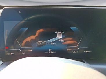 BMW IX1 XDrive30 — photo 10