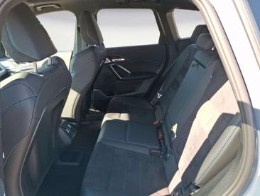BMW IX1 XDrive30 — photo 13