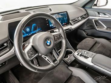 BMW X1 XDrive23d — photo 11