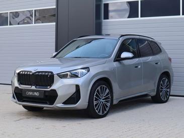 BMW IX1 XDrive30 — photo 2