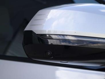 BMW IX1 XDrive30 — photo 32