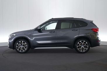 BMW X1 XDrive25e — photo 11