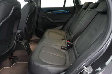 BMW X1 XDrive25e — photo 20