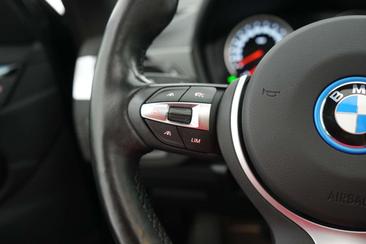 BMW X1 XDrive25e — photo 29