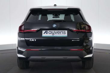 BMW IX1 XDrive30 — photo 6