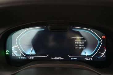 BMW iX3 — photo 16