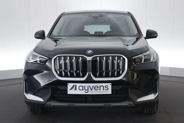 BMW IX1 XDrive30 — photo 12