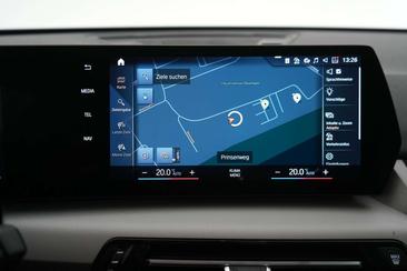 BMW IX1 XDrive30 — photo 17