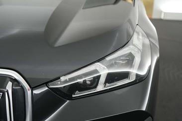 BMW IX1 XDrive30 — photo 19