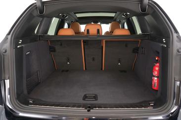 BMW iX3 — photo 38