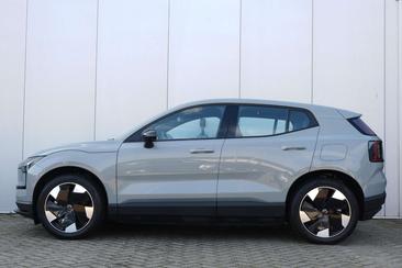 Volvo EX30 Single Motor Extended Range — photo 8