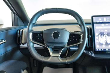 Volvo EX30 Single Motor — photo 17