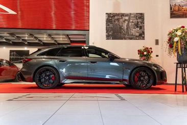 Audi RS 5 Avant — photo 4