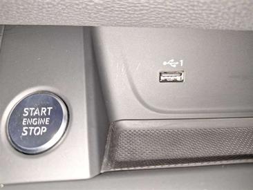 Audi A4 Allroad 45 TFSI — photo 33