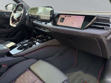 Audi RS 5 Avant — photo 9