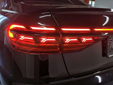 Audi S8 Berline TFSI — photo 10