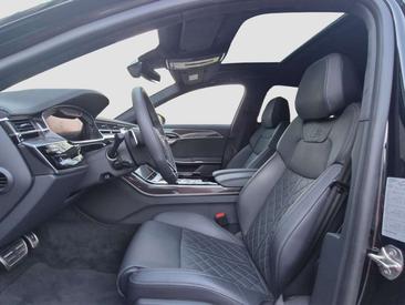 Audi S8 Berline TFSI Quattro — photo 9