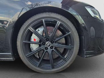 Audi S8 Berline TFSI Quattro — photo 22