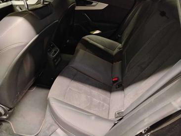 Audi A5 Cabriolet 40 TFSI — photo 9