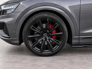 Audi Q8 50 TDI — photo 10