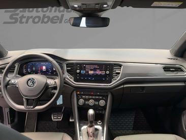 Volkswagen T-Roc 1.5 TSI — photo 9