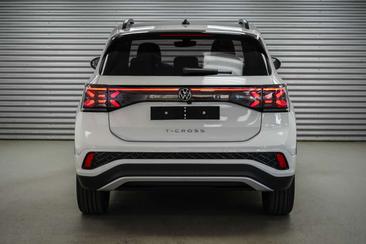 Volkswagen T-CROSS 1.5 TSI — photo 3