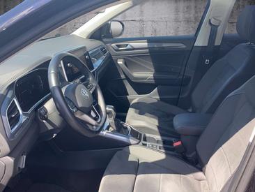 Volkswagen T-Roc 1.5 TSI — photo 8