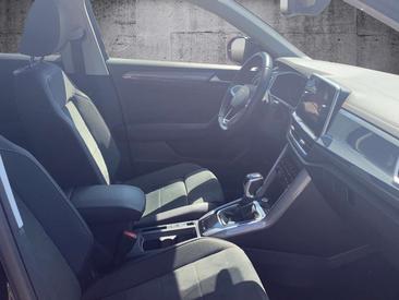 Volkswagen T-Roc 1.5 TSI — photo 10