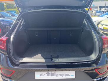 Volkswagen T-Roc 1.5 TSI — photo 12