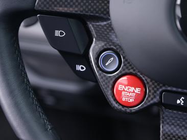 Ferrari F8 Tributo — photo 9