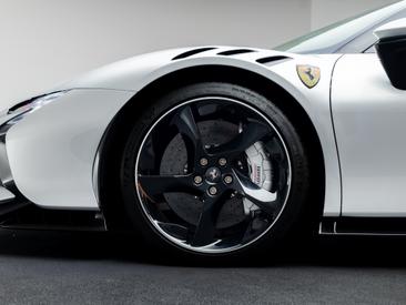 Ferrari SF90 XX Stradale — photo 38