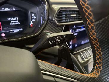 Lamborghini Urus — photo 29