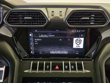 Lamborghini Urus — photo 33