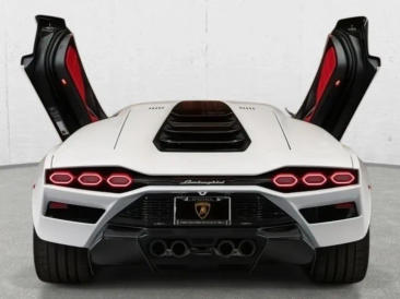 Lamborghini Few Off Countach LPI 800-4 — photo 4