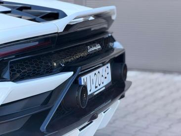 Lamborghini Huracán EVO Spyder — photo 15