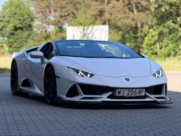 Lamborghini Huracán EVO Spyder — photo 16