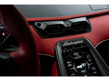 Lamborghini Few Off Countach LPI 800-4 — photo 19