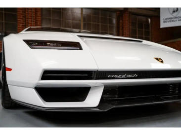Lamborghini Few Off Countach LPI 800-4 — photo 21