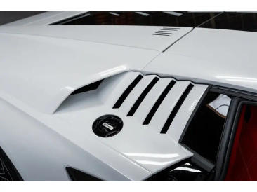 Lamborghini Few Off Countach LPI 800-4 — photo 27