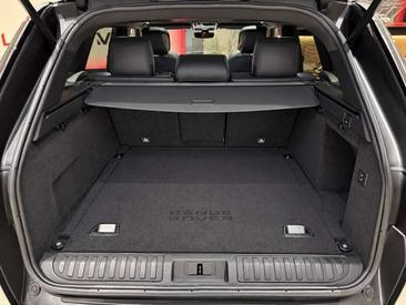Land Rover Range Rover Sport D300 — photo 9