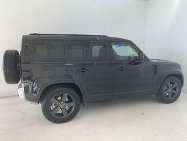 Land Rover Defender 110 D250 — photo 3